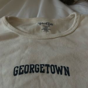 Georgetown cropped tee